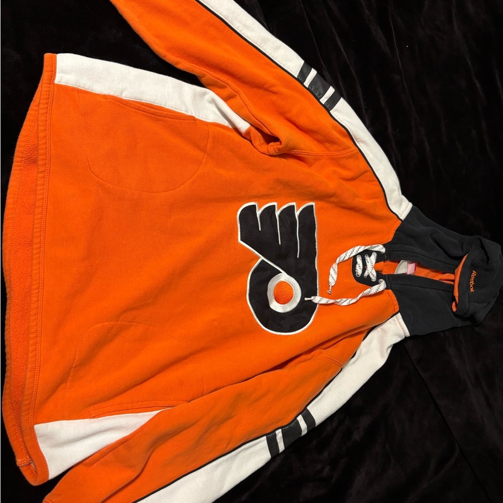 Reebok Face Off NHL Collection Philadelphia Flyers Embroidered Hoodie